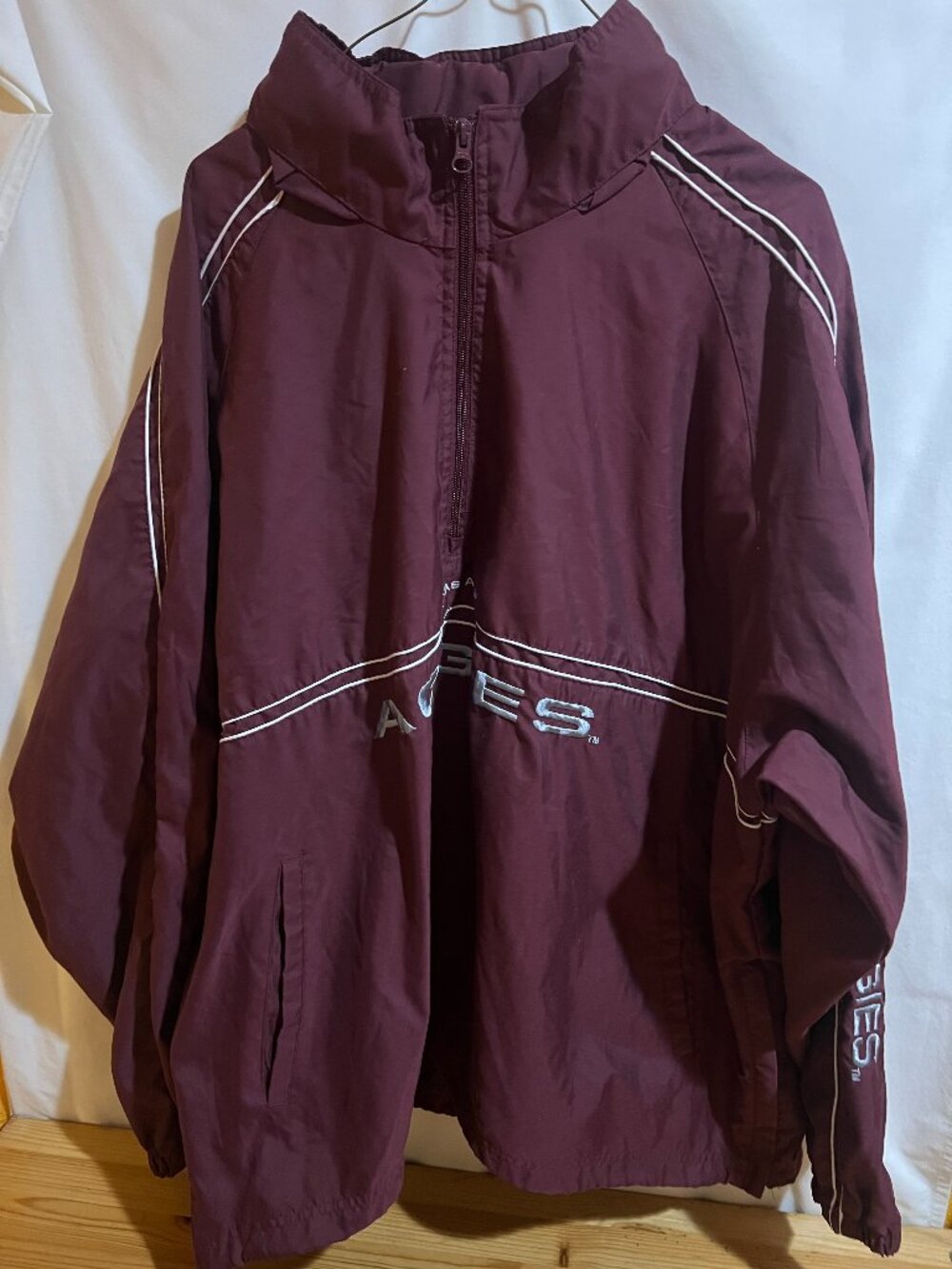 Red Oak Texas A&M Aggies Pullover Windbreaker Jacket Men's Size 2XL Used Good Co